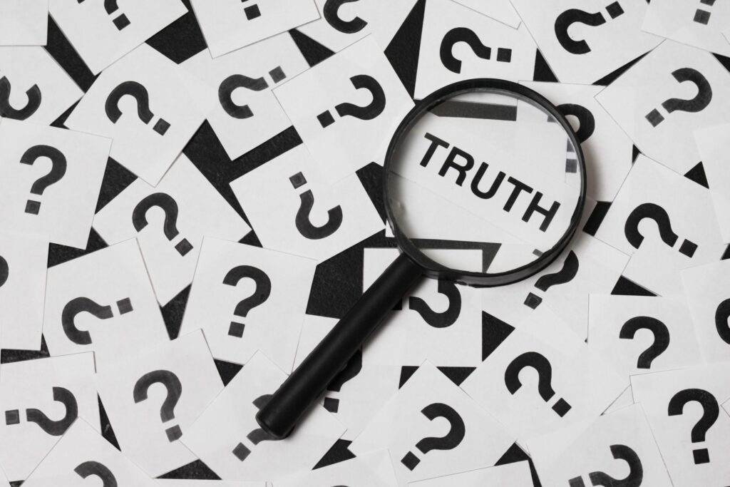 Magnify and Truth. Finding the truth concept