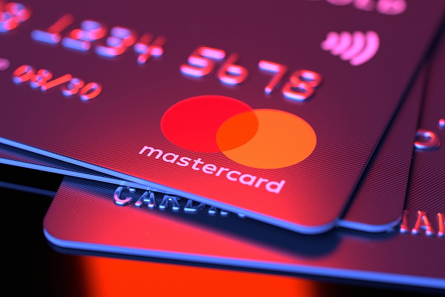 Mastercard Credit Cards In Red